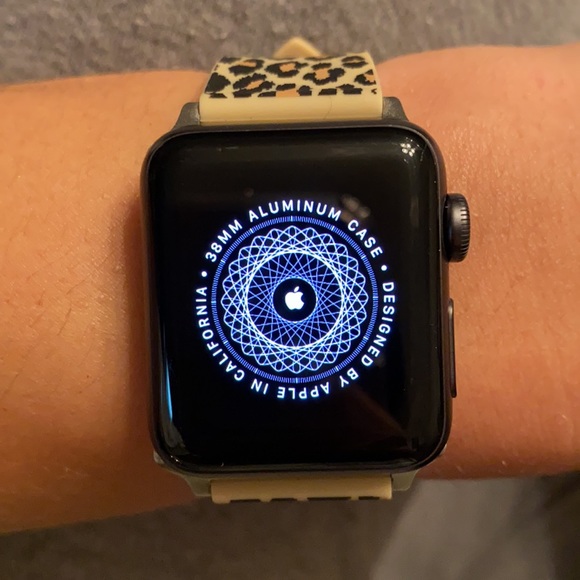 Universal Thread Earrings - Picture 8 of 8